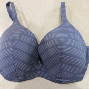 34DD Soma embraceable full coverage shimmer NWOT
